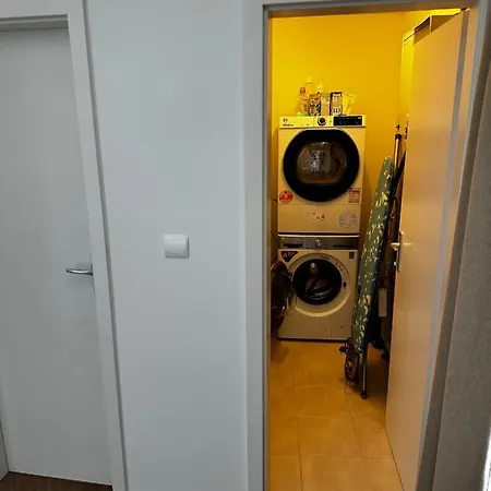 Luxury Penthouse At The Historical Centre Parking דירה